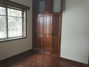 5bdrm Bungalow in Ediba Real Estate, Arusha for Rent