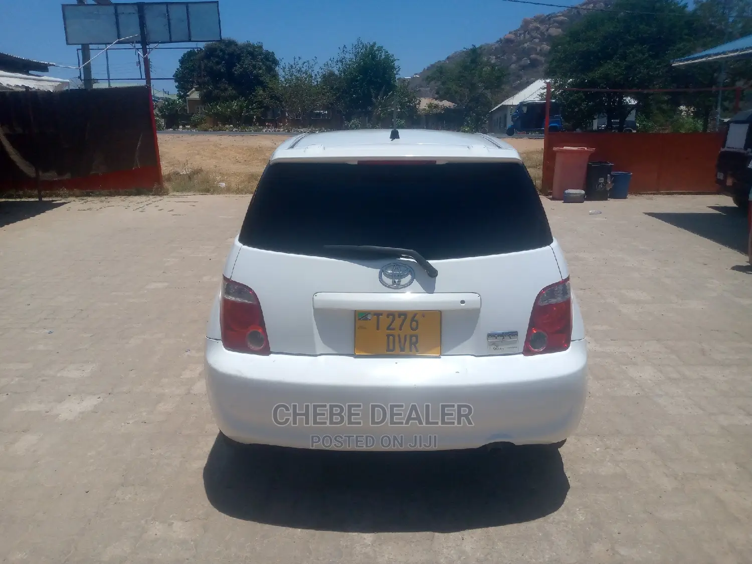 Toyota IST 2005 White