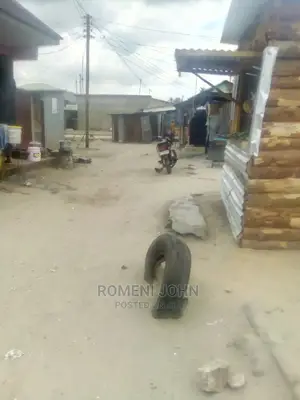 Kiwanja Cha Kibiashara Kinauzwa Mumbasa Tanzania