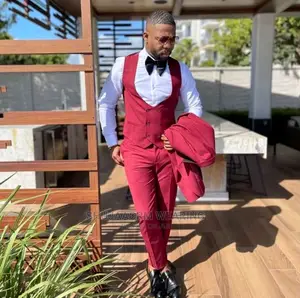 Causal Mens Suits
