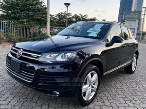 Volkswagen Touareg 2012 Black