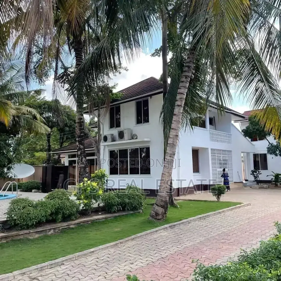 4bdrm House in Mbezi Beach, Kinondoni for Sale