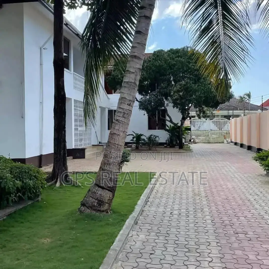 4bdrm House in Mbezi Beach, Kinondoni for Sale