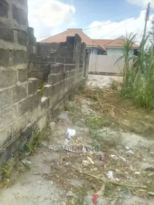 Eneo La Kibiashara Linauzwa Kwa Bei Nafuu.