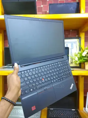 Laptop Lenovo Thinkpad E15 16GB Intel Core I7 SSD 512GB