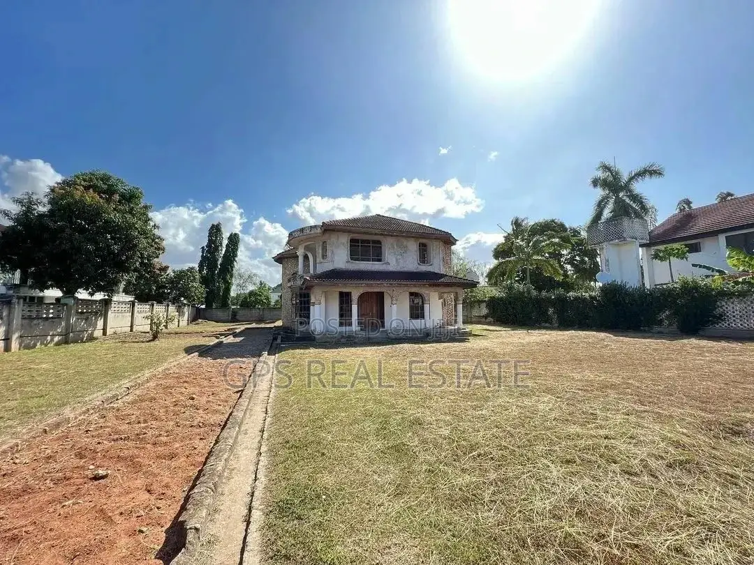 4bdrm House in Mbezi Beach, Kinondoni for Sale