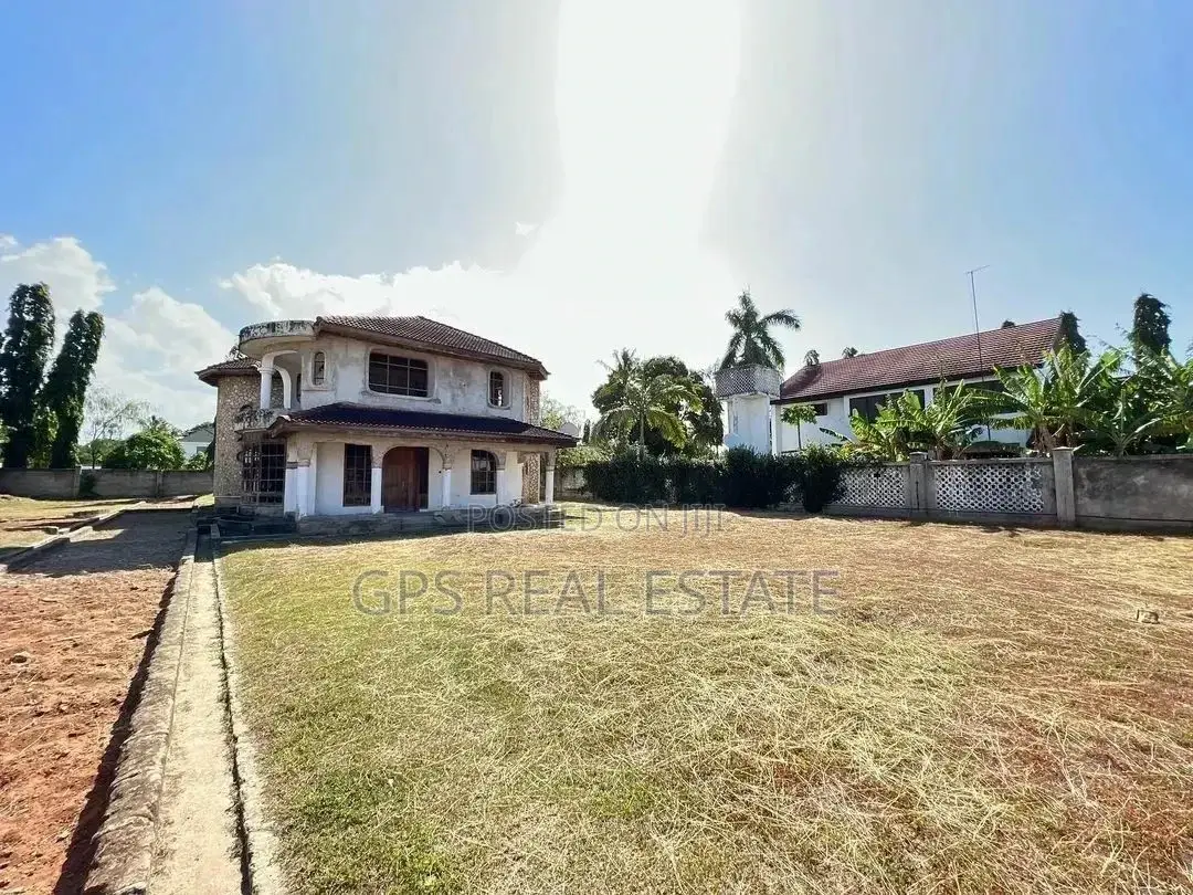 4bdrm House in Mbezi Beach, Kinondoni for Sale