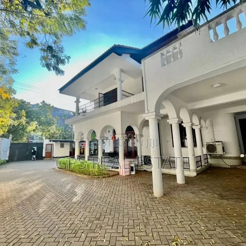 4bdrm Mansion in Masaki Juu, Kinondoni for Rent
