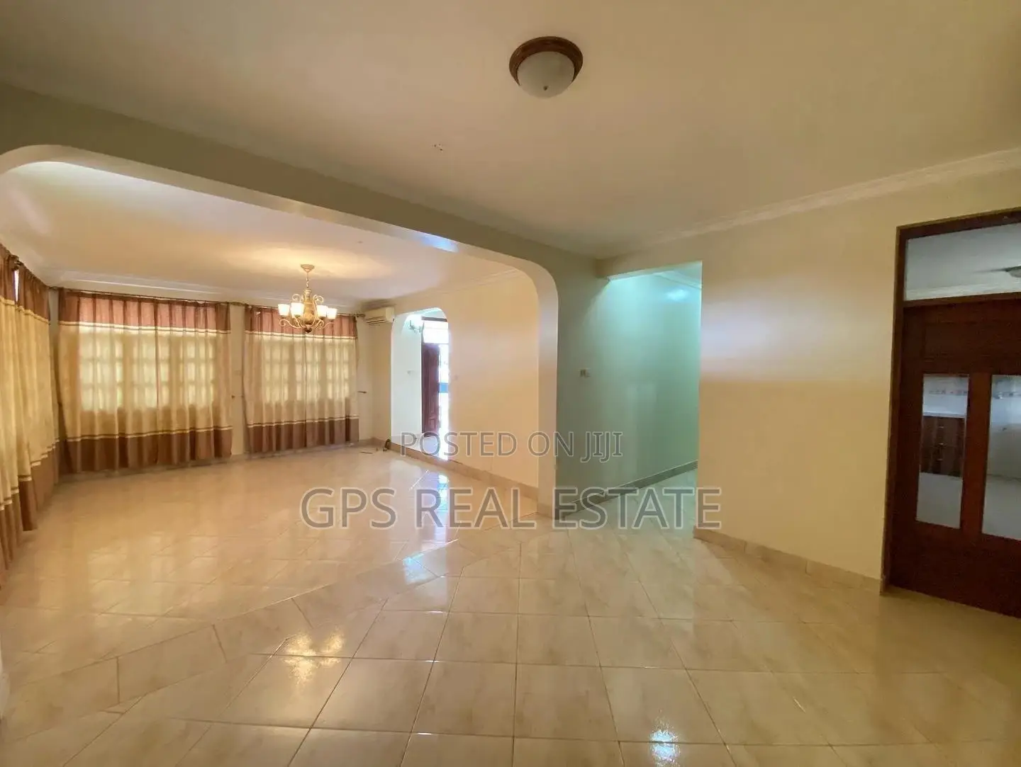 5bdrm Mansion in Mbweni Jkt, Kinondoni for Rent