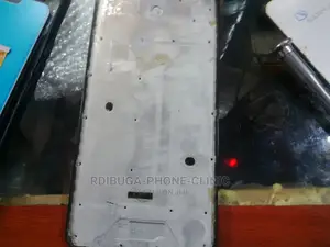 Tecno Spark 3 Ikibadilishwa Kioo