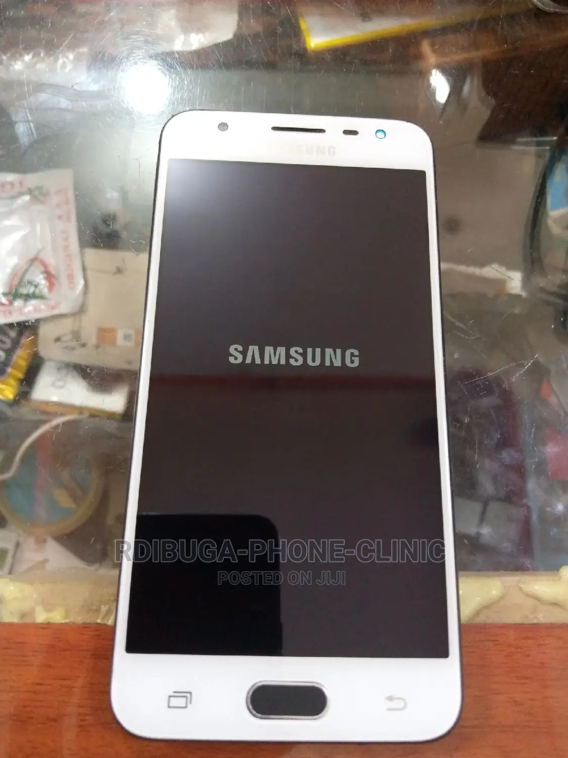 Samsung J7PRO Is Replacing OG LCD.