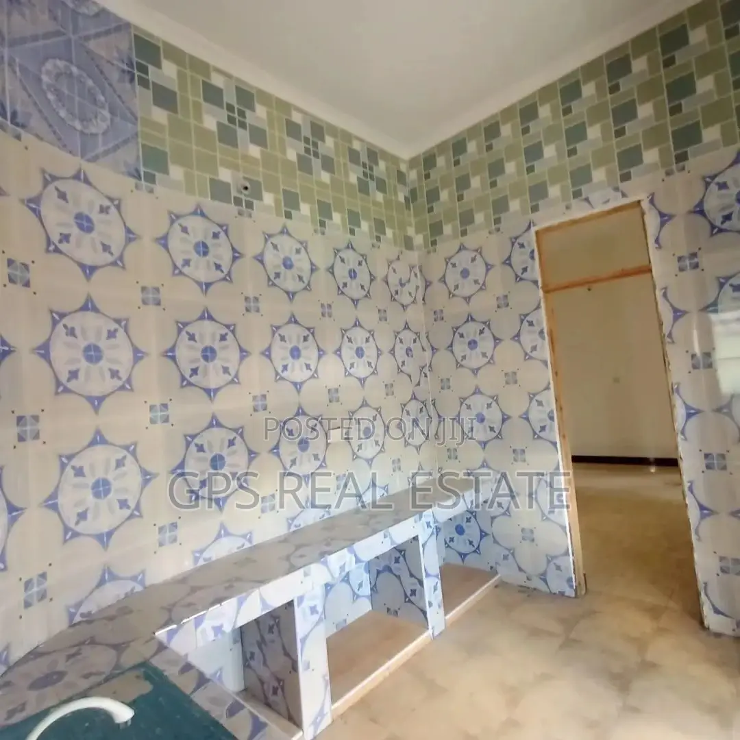 4bdrm House in Chamzi Mzamabarauni, Temeke for Sale
