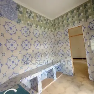 4bdrm House in Chamzi Mzamabarauni, Temeke for Sale