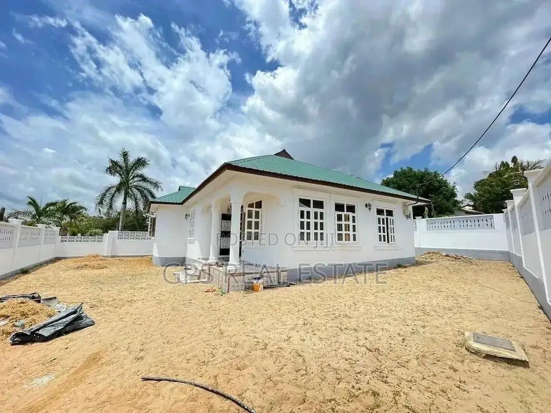 4bdrm House in Makonde, Kinondoni for Rent