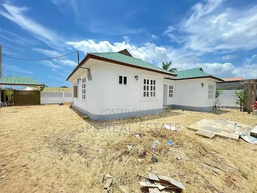 4bdrm House in Makonde, Kinondoni for Rent