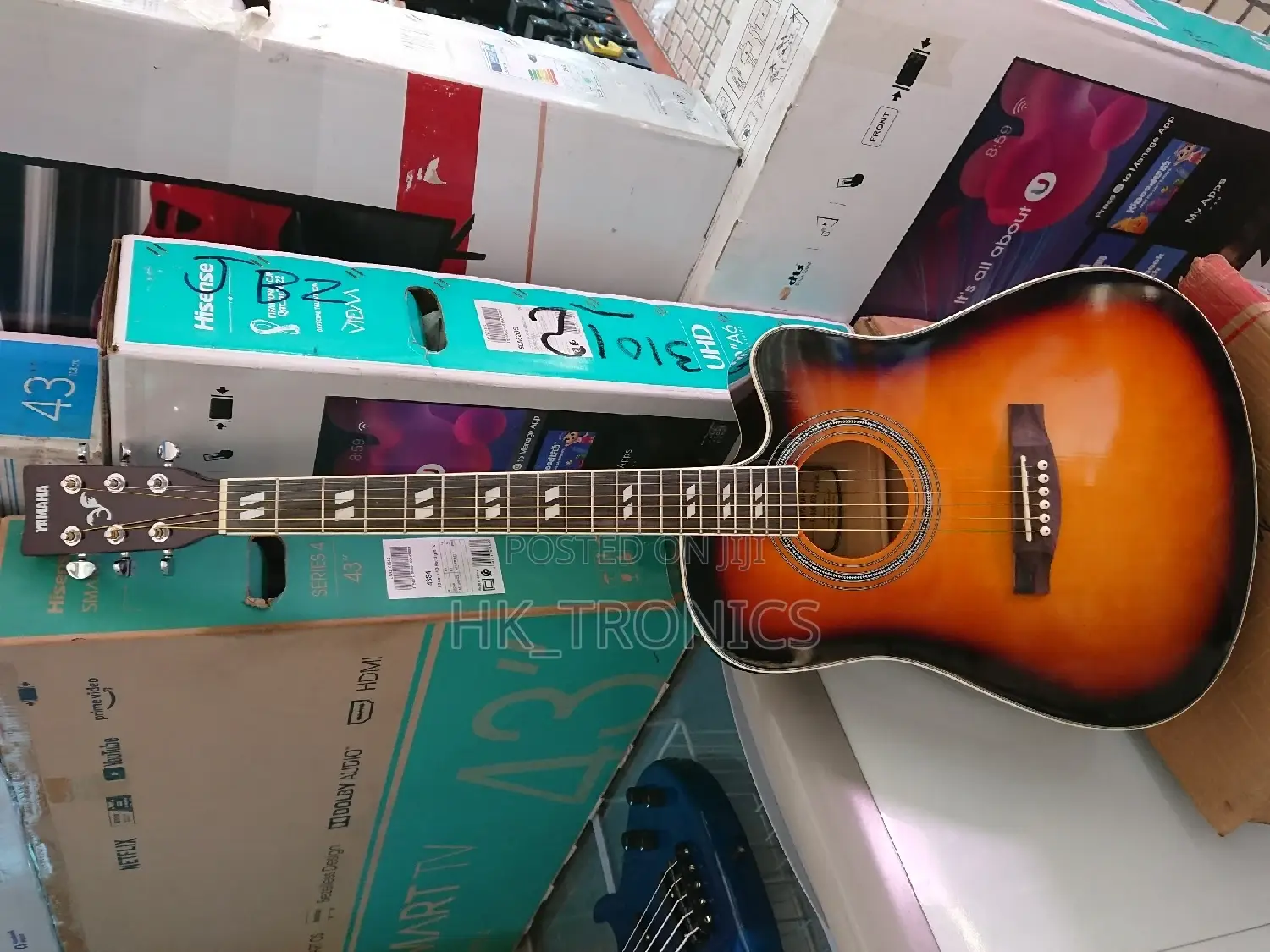 Yamaha Guitar