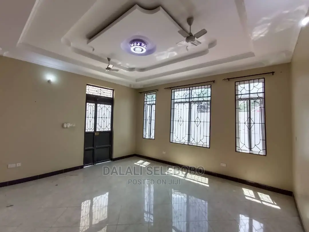 3bdrm House in Mbezi Ya Kimara Kwa, Kinondoni for Rent