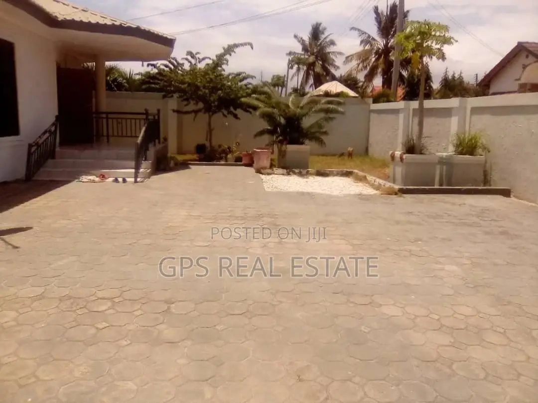 3bdrm House in Tegeta Masaiti, Kinondoni for Sale