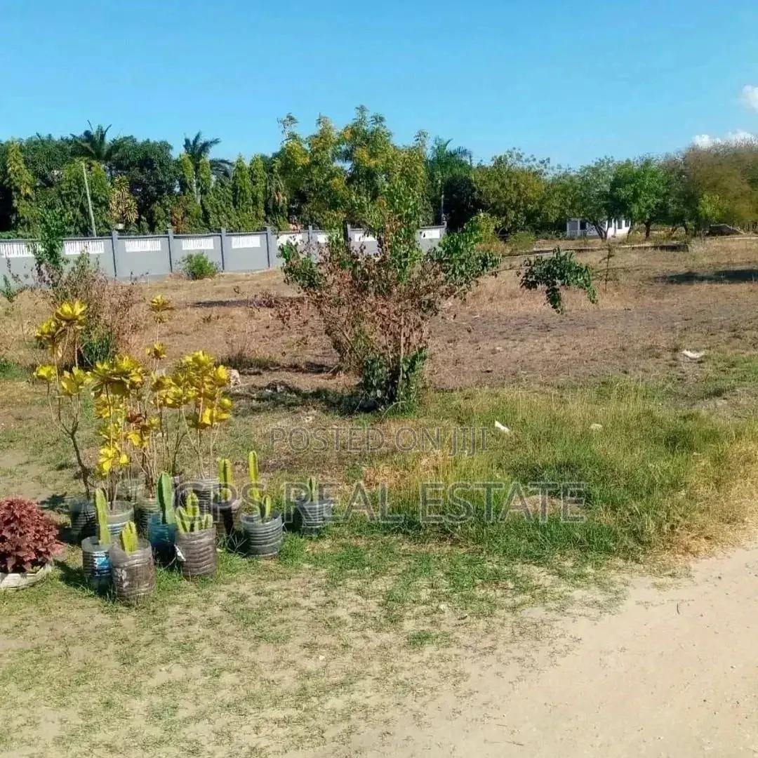 Plot for Sale at Ununio