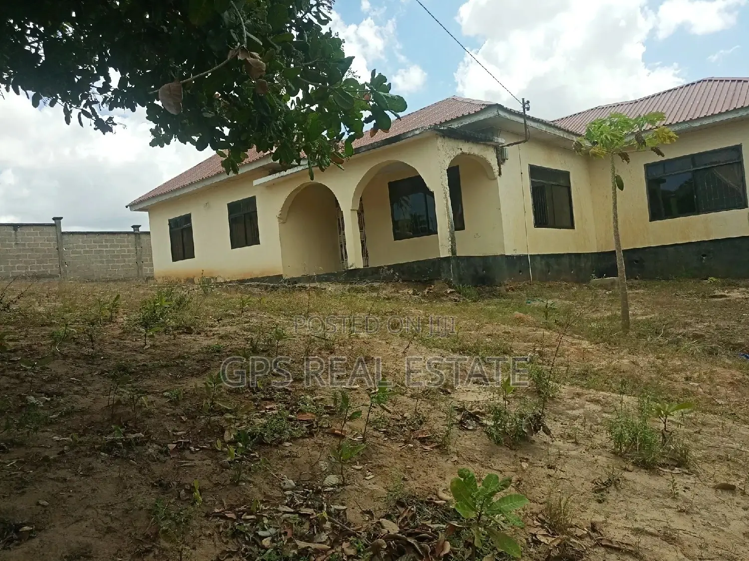 3bdrm House in Kibada, Kigamboni for Sale