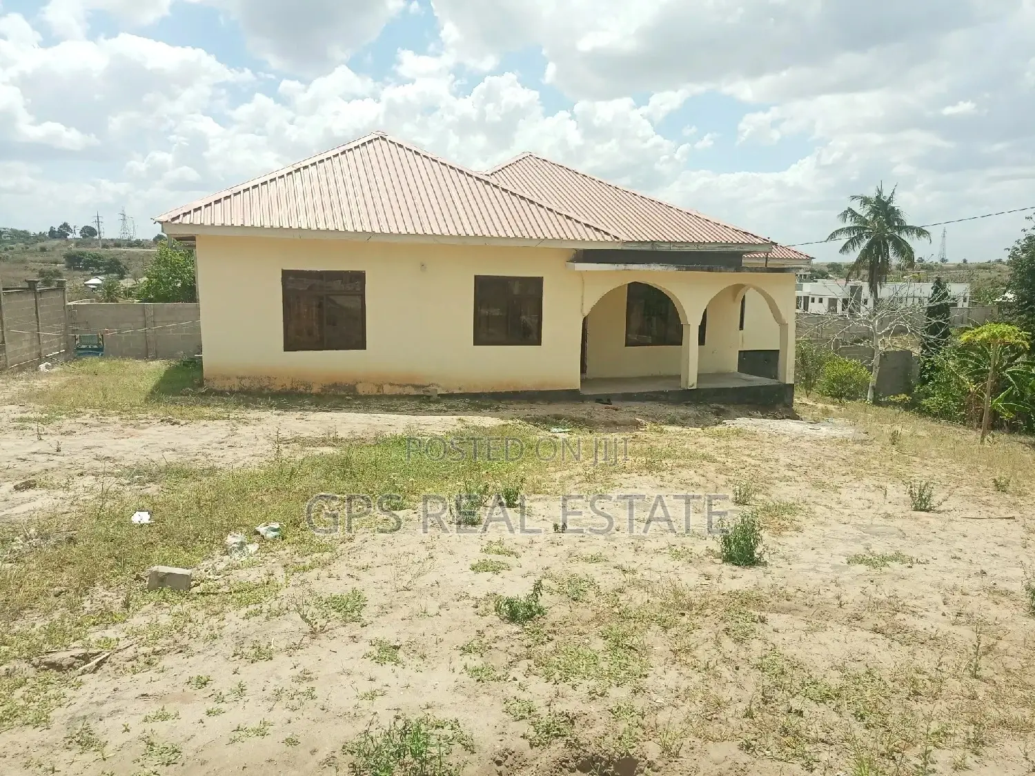 3bdrm House in Kibada, Kigamboni for Sale