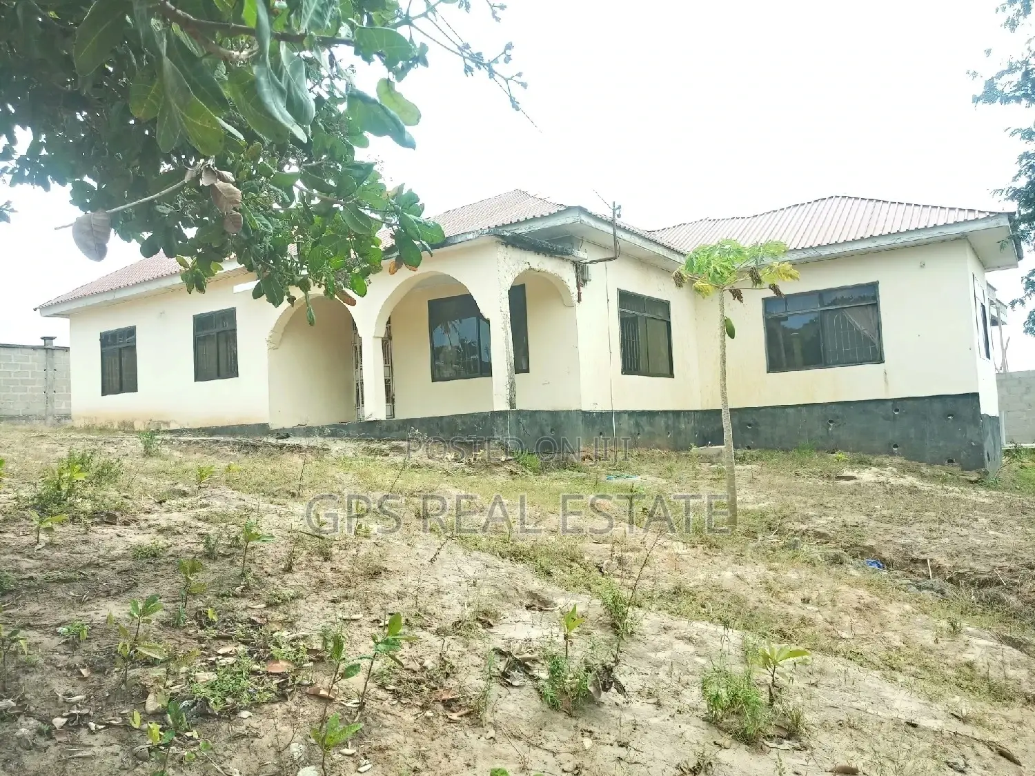3bdrm House in Kibada, Kigamboni for Sale