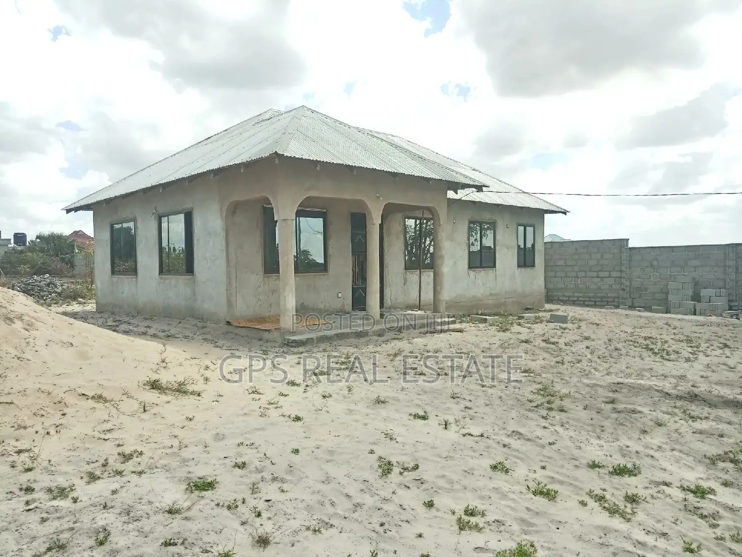 3bdrm House in Kibada, Kigamboni for Sale