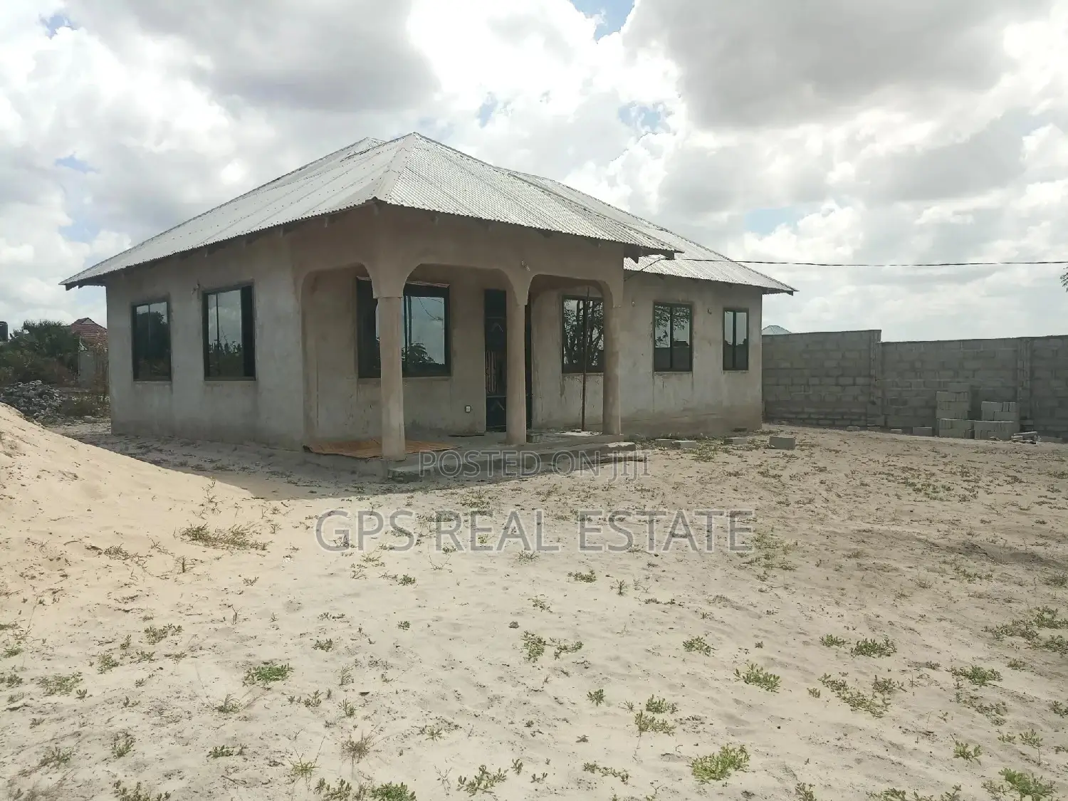 3bdrm House in Kibada, Kigamboni for Sale