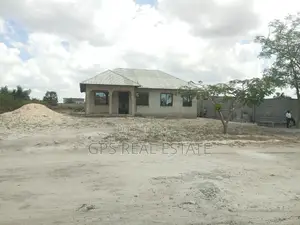 3bdrm House in Kibada, Kigamboni for Sale