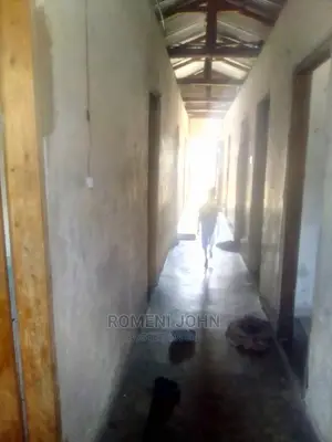 Furnished 6bdrm Bungalow in Tanzania Daressalaam, Ukonga for Sale