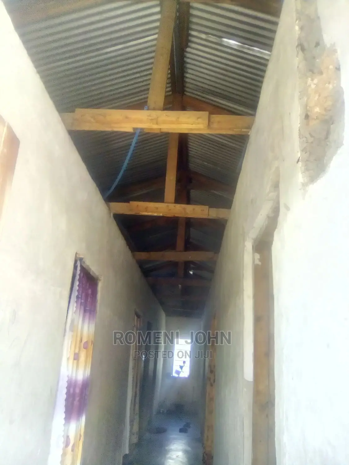 Furnished 6bdrm Bungalow in Tanzania Daressalaam, Ukonga for Sale