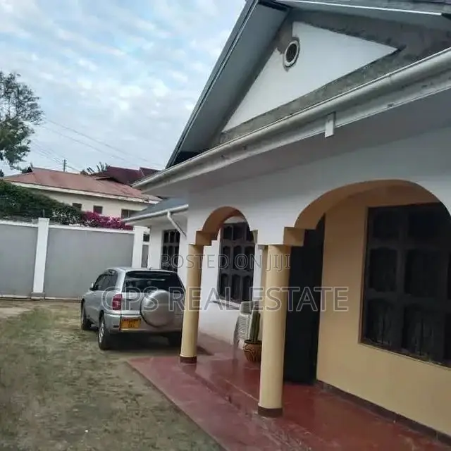 3bdrm House in Kimara Temboni, Kinondoni for Sale