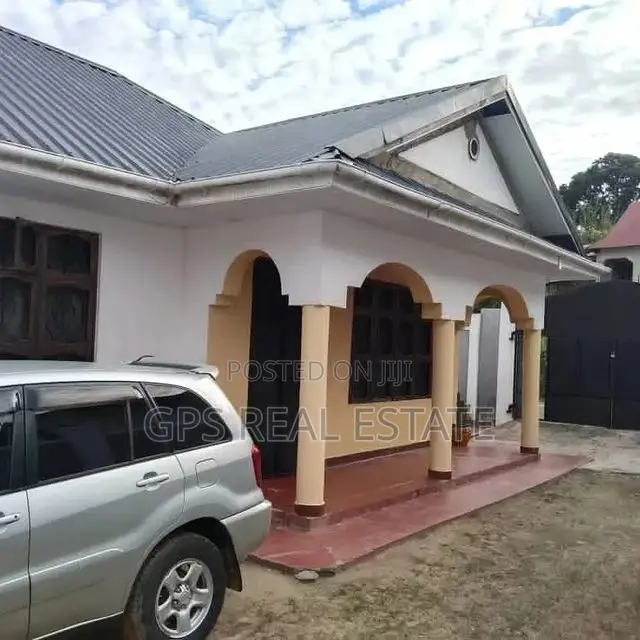3bdrm House in Kimara Temboni, Kinondoni for Sale