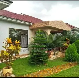 4bdrm House in Mpigi Magoe, Kinondoni for Sale
