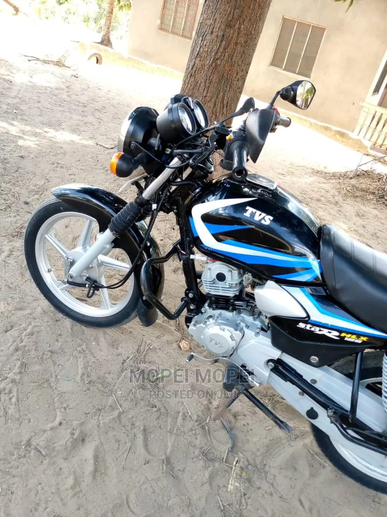 TVS HLX 125 2021 Black