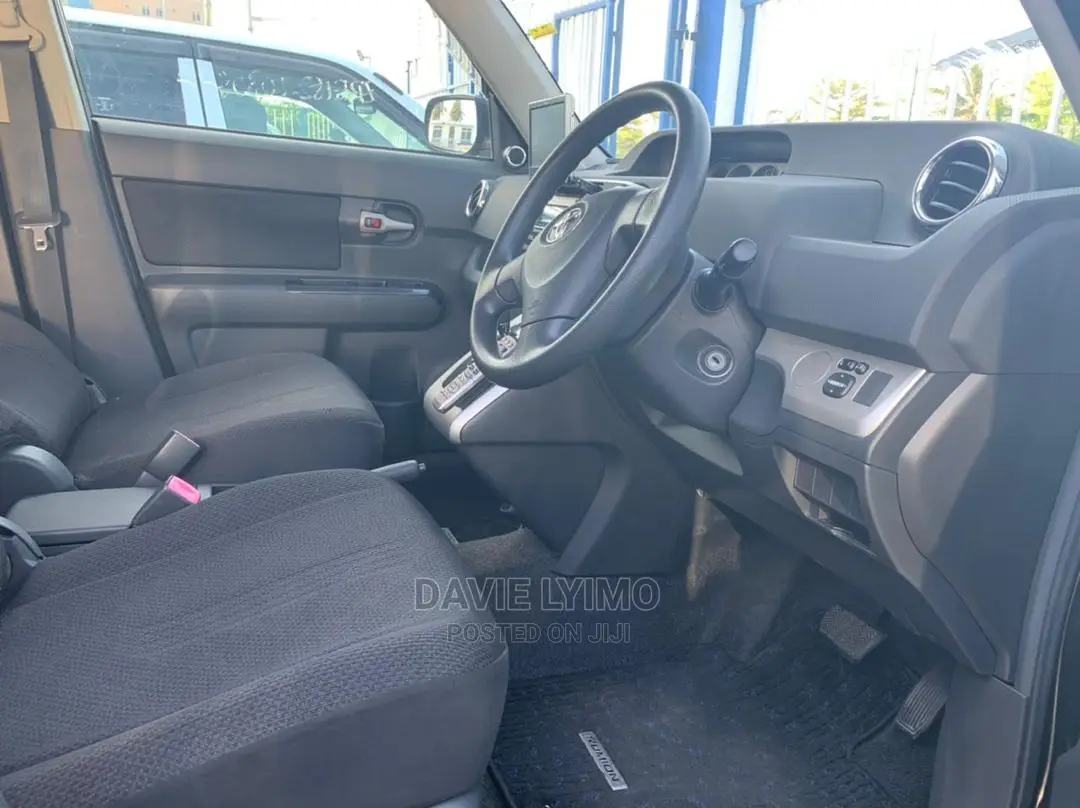 Toyota Corolla Rumion 2007 Black