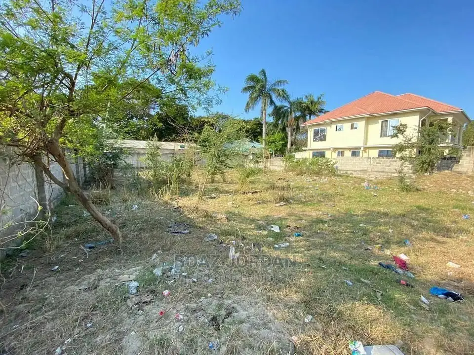 Plot for Sale at Mbez Beach