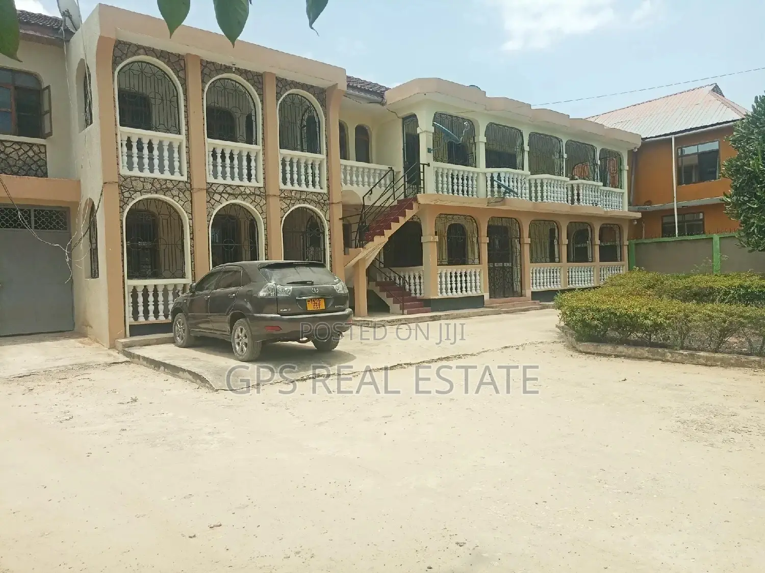 3bdrm Apartment in Mikocheni, Kinondoni for Sale