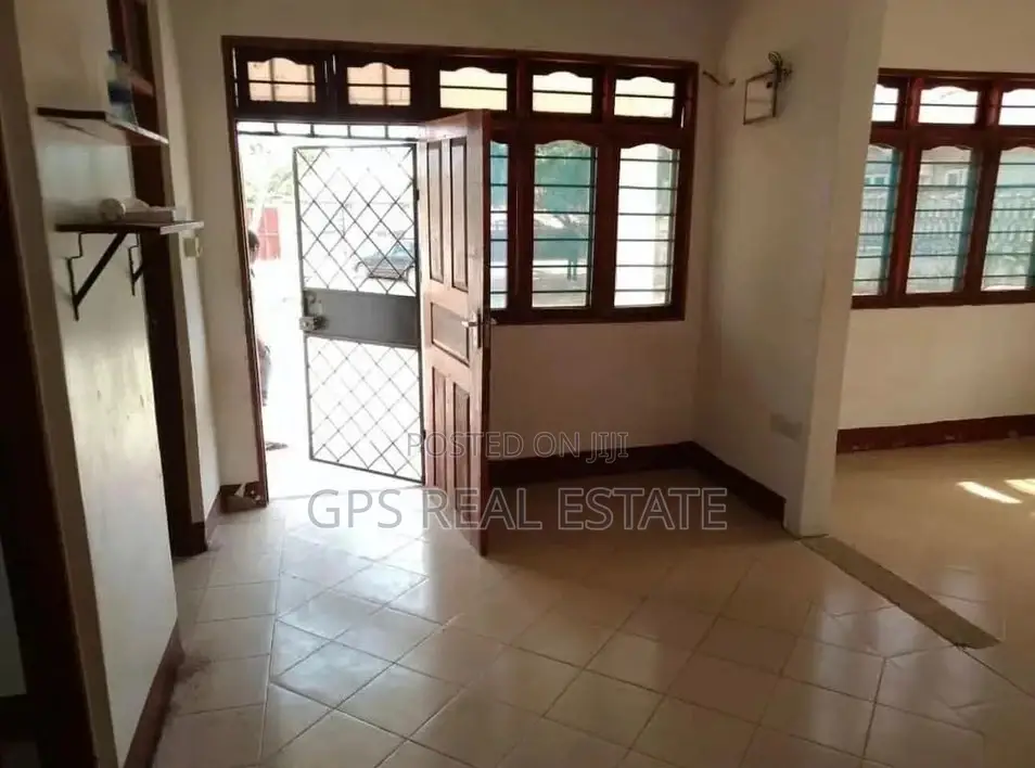 3bdrm House in Ununio, Kinondoni for Sale