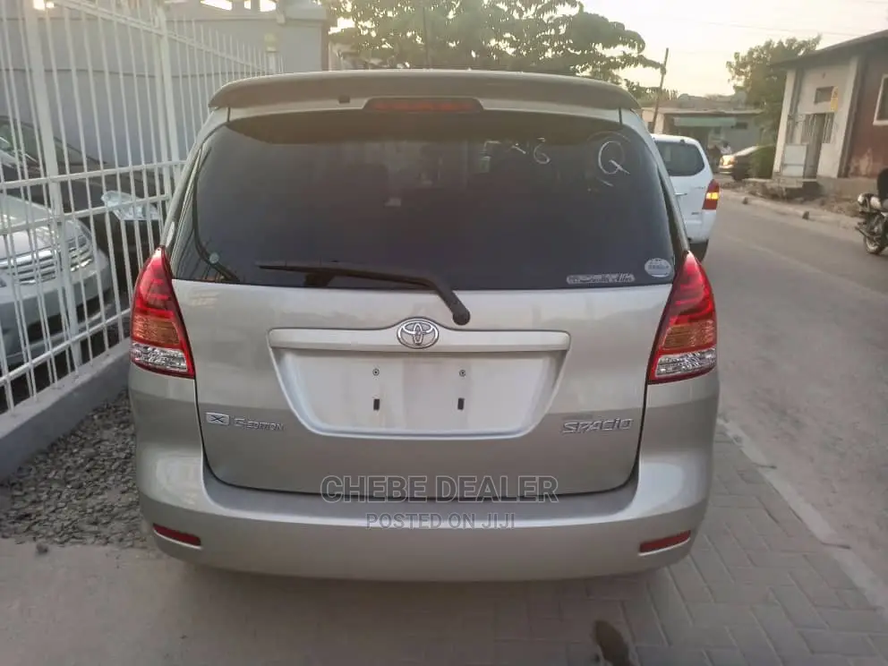 Toyota Corolla Spacio 1.5 X 2006 Silver