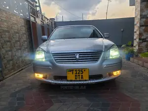 Toyota Premio 2005 Silver