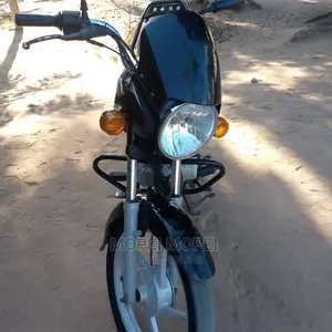 Bajaj Boxer 125 2021 Black