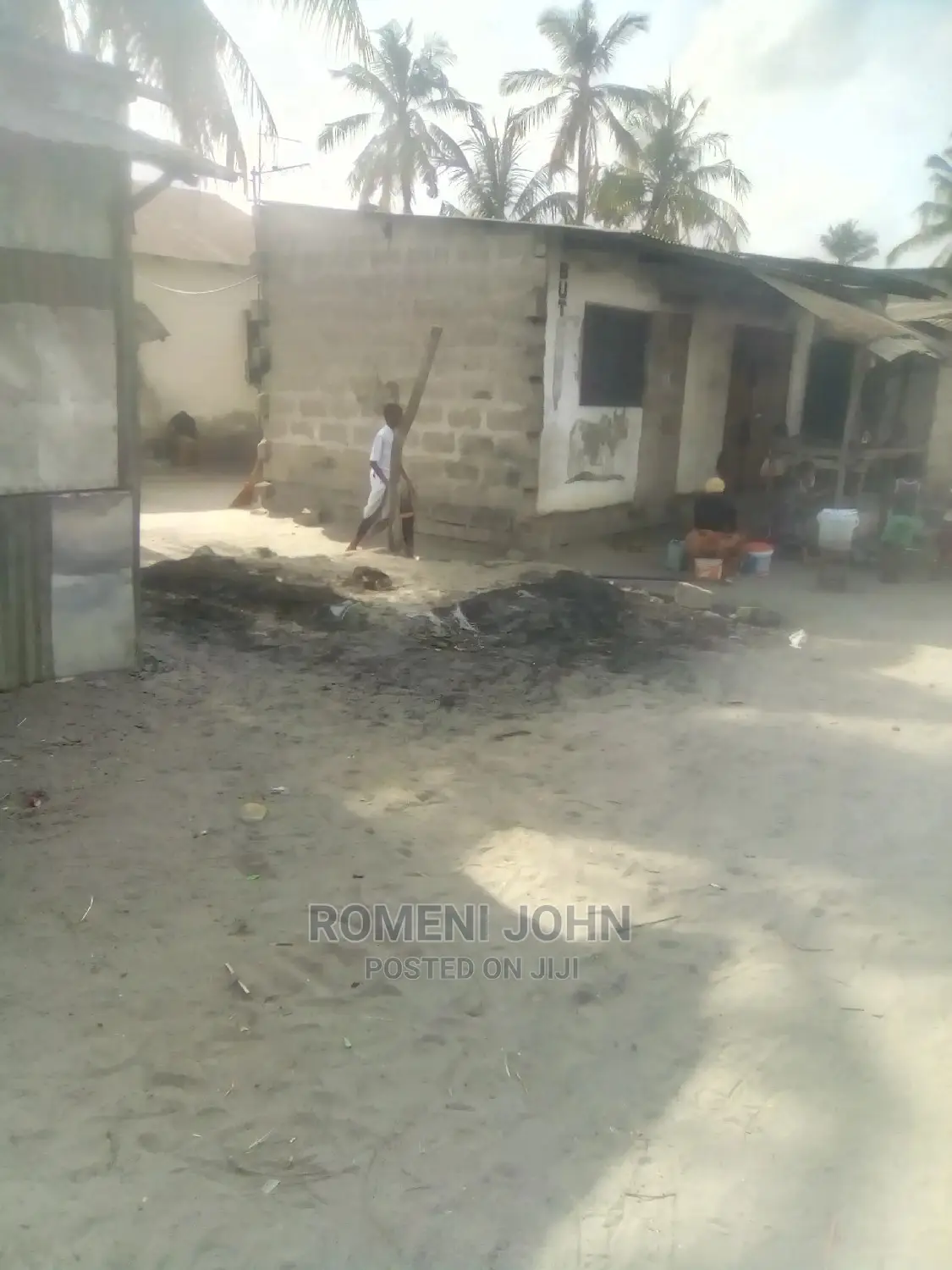 Furnished 10bdrm Townhouse/Terrace in Tanzania Daressalaam for Sale