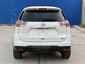 Nissan X-Trail SV Premium 2014 White
