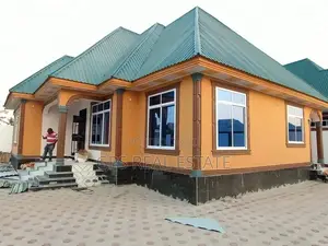 4bdrm House in Mzambarauni, Chamazi for Sale