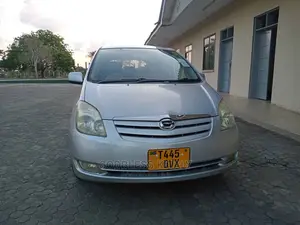 Toyota Corolla Spacio 2005 Silver