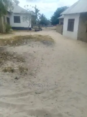 Eneo La Kibiashara Linauzwa Milioni 550