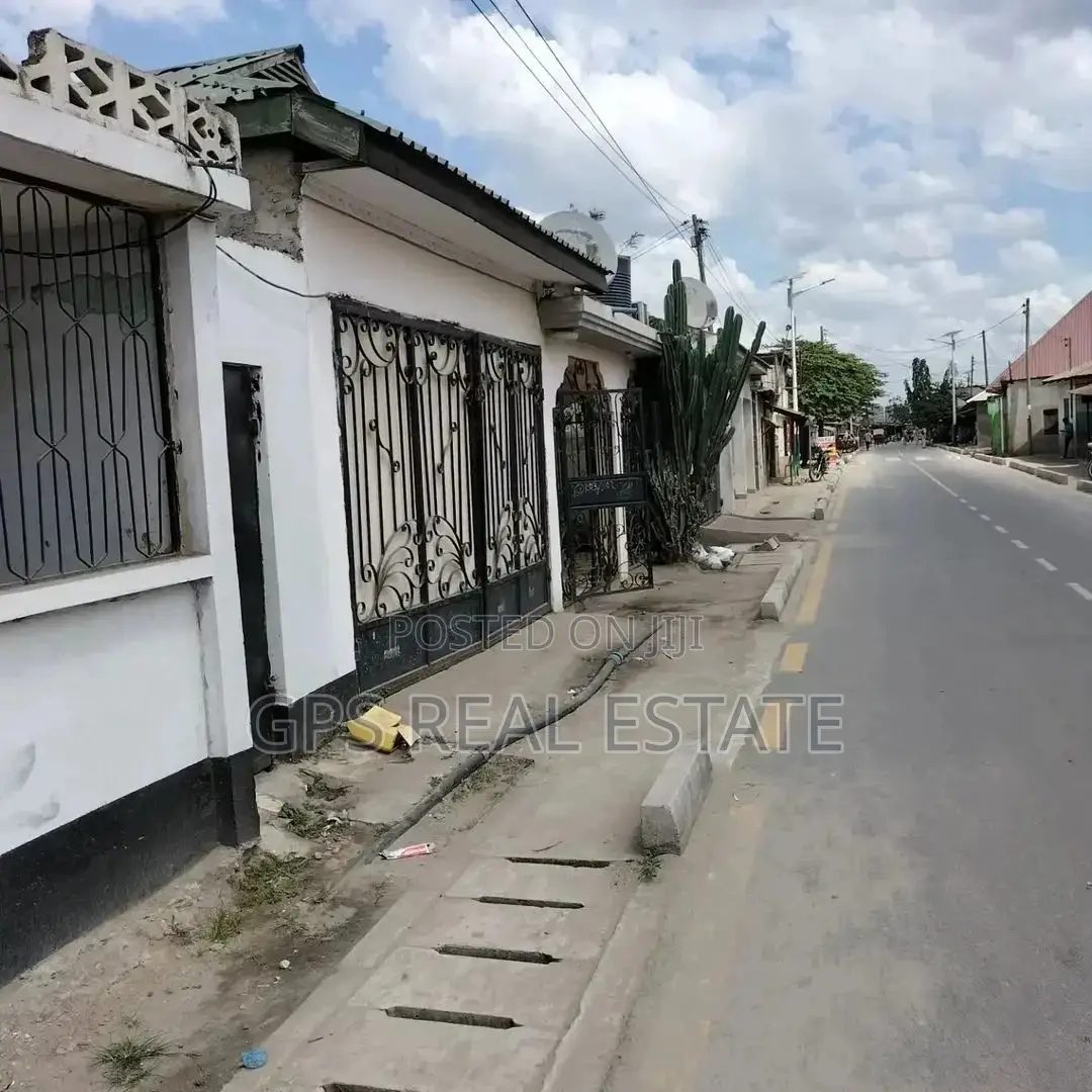 3bdrm House in Tandale Kwa Tumbo, Ilala for Sale