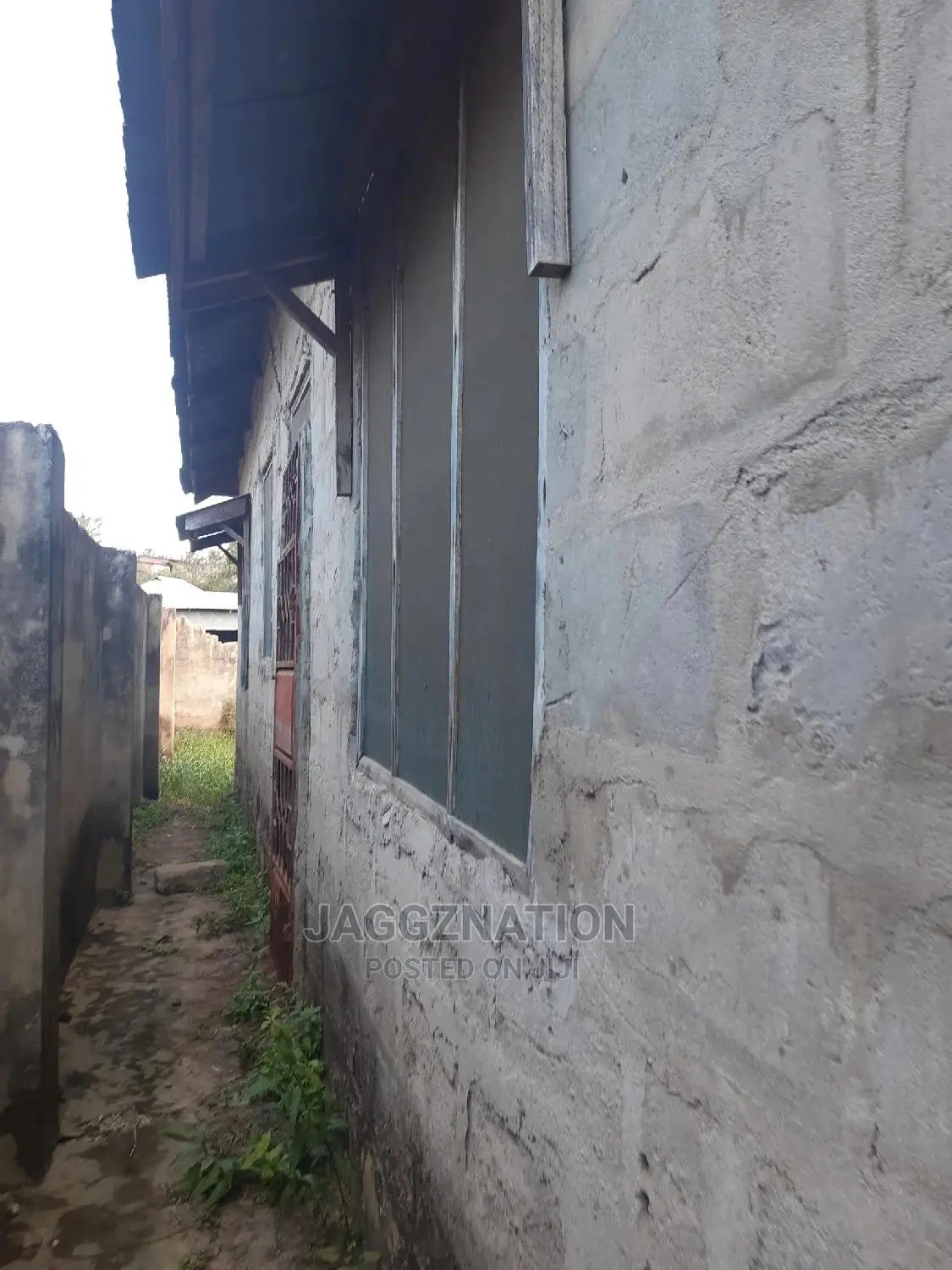 House and Plot for Sale