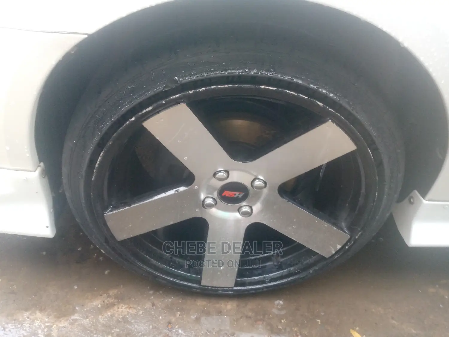 Toyota Raum 1.5 AWD 2001 White